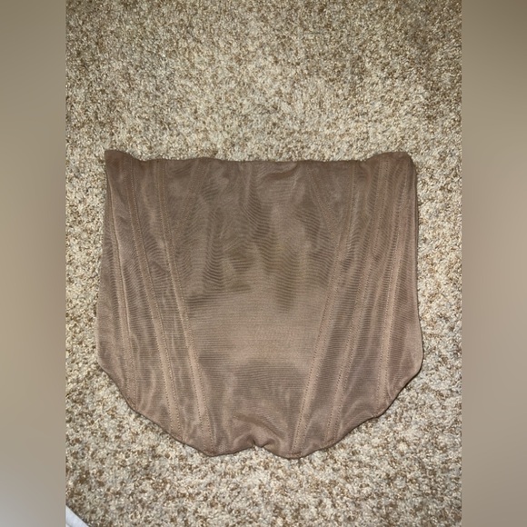 White Fox Boutique sharp edges corset bustier top - Picture 3 of 5